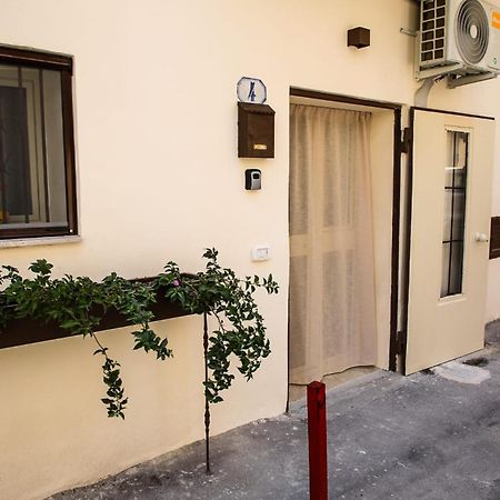 Apartmán Scillo House Palermo Exteriér fotografie